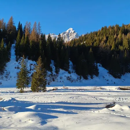 לינה וארוחת בוקר Rifugio Pelmo *